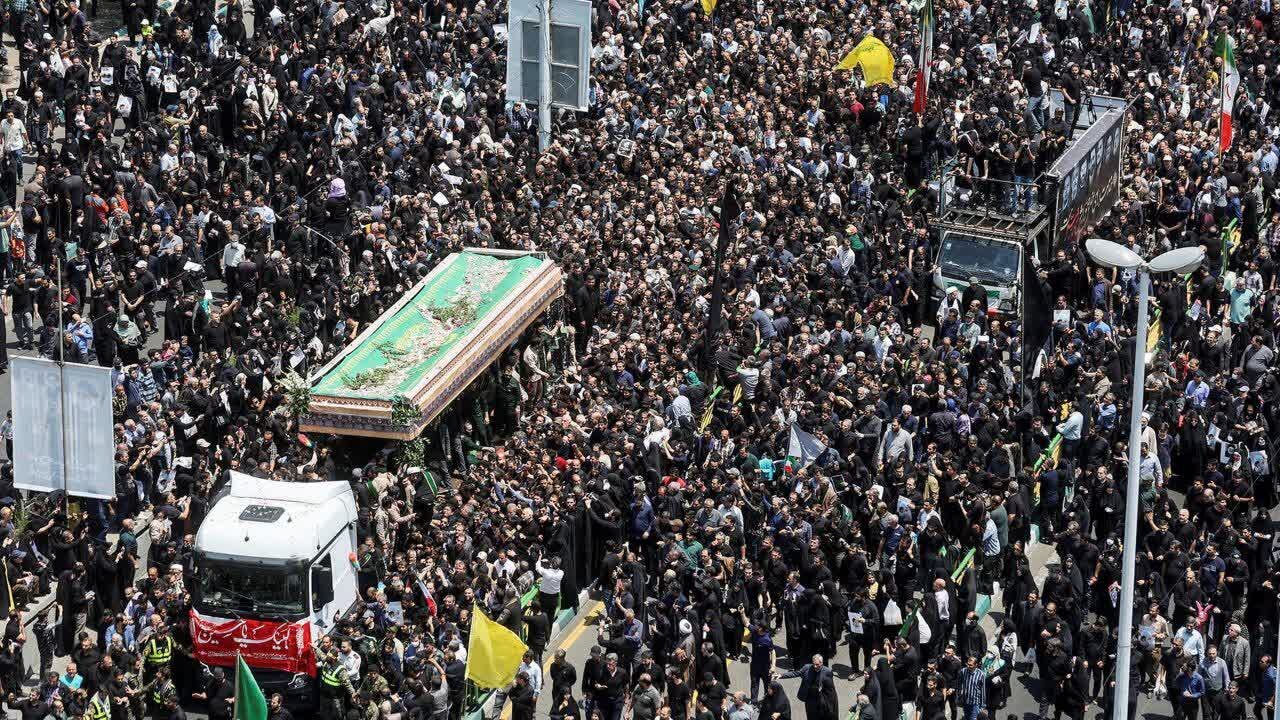 AP: Ang milyun-milyong libing ng Pinunong Martir, repleksyon ng lakas at pagkakaisa ng Iran