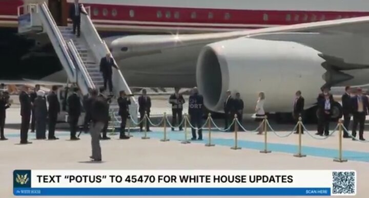Video| Pagdating ni Trump sa Turkey para sa NATO Summit; Si Erdogan ay Sumalubong sa Kanya sa Paanan ng Hagdan ng Eroplano