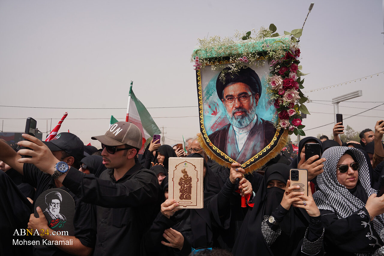 تشییع پیکر مطهر رهبر شهید انقلاب در شهر مقدس قم