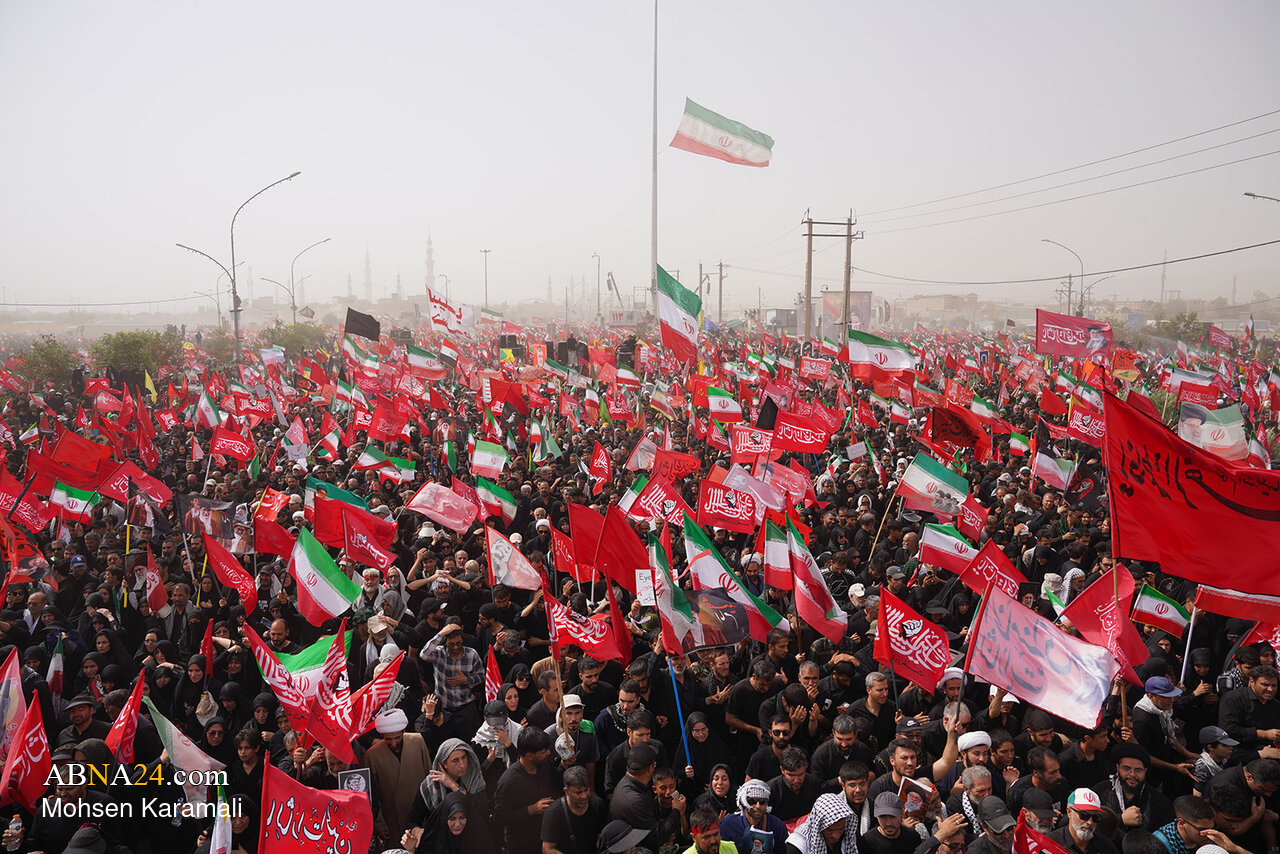 تشییع پیکر مطهر رهبر شهید انقلاب در شهر مقدس قم