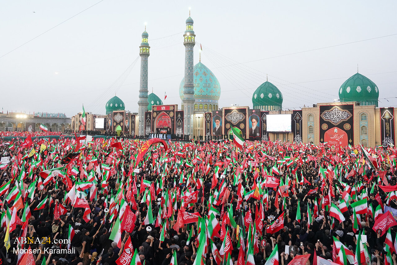 تشییع پیکر مطهر رهبر شهید انقلاب در شهر مقدس قم