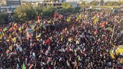 Milhões participam do cortejo fúnebre do Ayatollah Seyyed Ali Khamenei em Najaf, no Iraque
