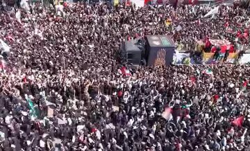 فيديو | جانب من تشييع للشهيد السيد الولي "الإمام الخامنئي" (ره) في النجف الأشرف