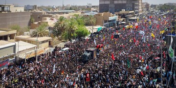 تشییع پیکر مطهر رهبر شهید انقلاب در نجف اشرف