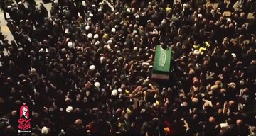 Video | İraqlı aşiqlər şəhid İmam Xamenei həzrətlərinin mübarək cənazəsini Nəcəf Əşrəf Hava Limanında qarşılayırlar