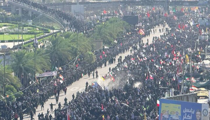 تقرير مصور/ جانب من الحضور واسع في تشييع الجثمان الطاهر للإمام الشهيد "الخامنئي" بالنجف الأشرف
