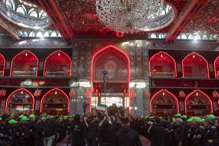 تقرير مصور/ مراسم تشييع جثامين الإمام الخامنئي (رض) وعائلته في العتبة العباسية المقدسة