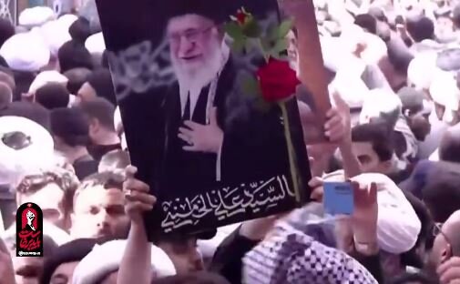 ویدیو | پیکر مطهر رهبر شهید انقلاب به ایوان طلای حرم علوی رسید