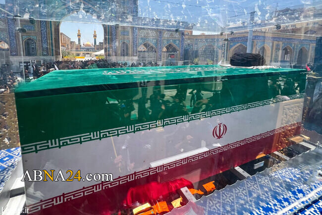 تشییع پیکر مطهر رهبر شهید انقلاب در نجف اشرف