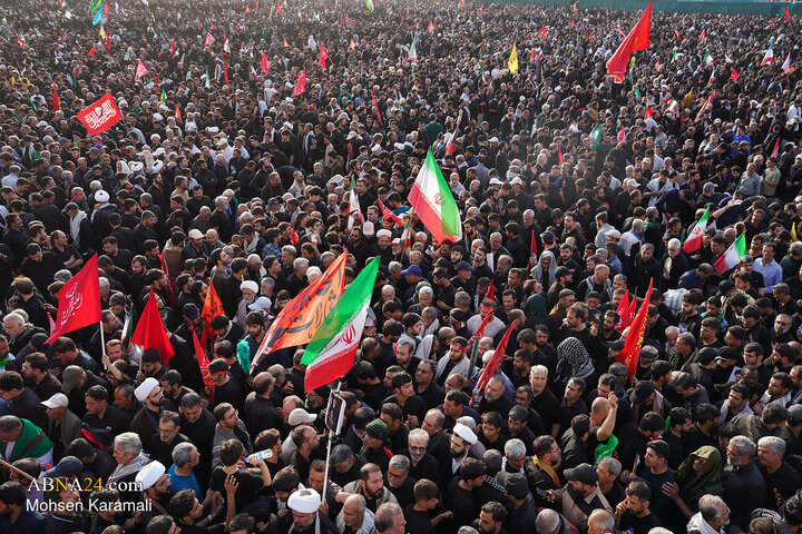 Foto / Devrimin Şehit Rehberinin Mukaddes Naaşının Kutsal Kum Şehrindeki Cenaze Töreni - 2