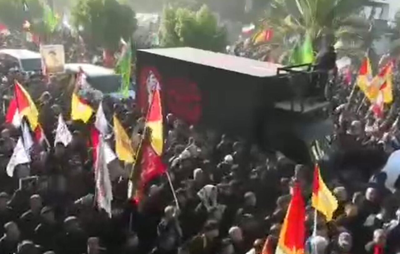 فيديو | أربعينية اخرى بتشييع القائد الشهيد السيد "الخامنئي" في النجف الأشرف
