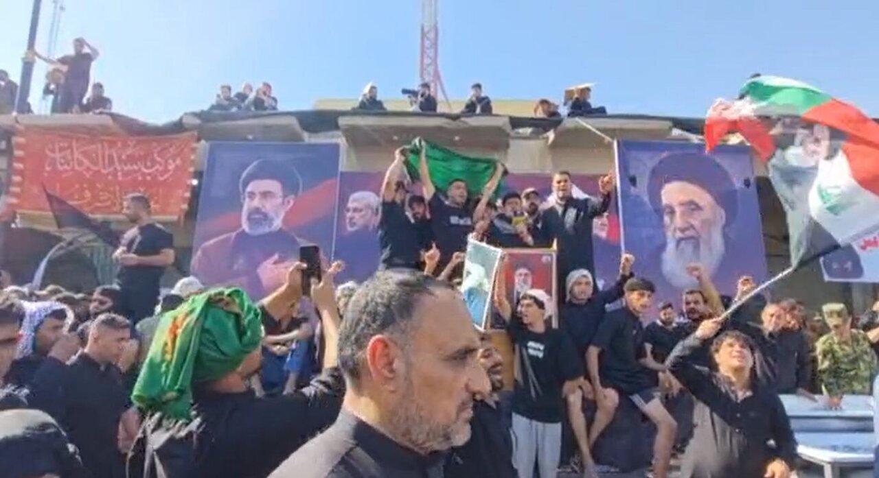 فيديو | شعارات المشيعين أثناء مراسم تشييع الإمام الشهيد السيد "الخامنئي" بالنجف الأشرف