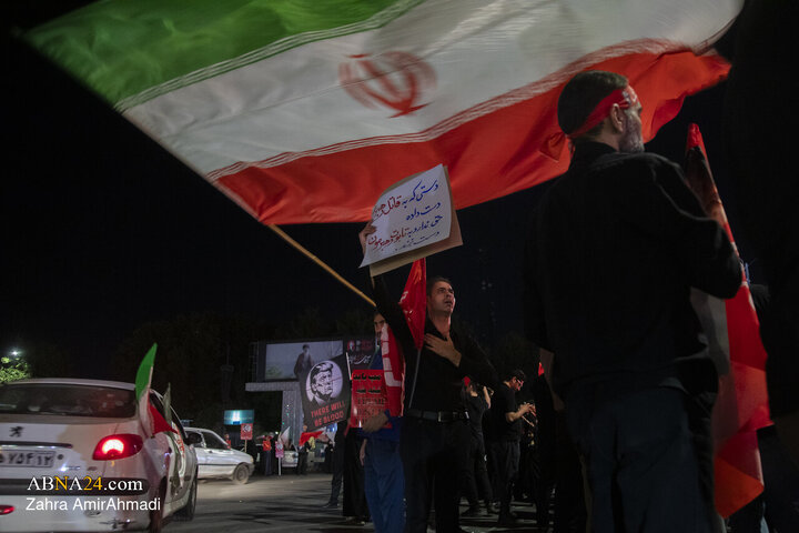 چشم انتظاری در میان سیل اشک