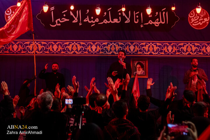 چشم انتظاری در میان سیل اشک