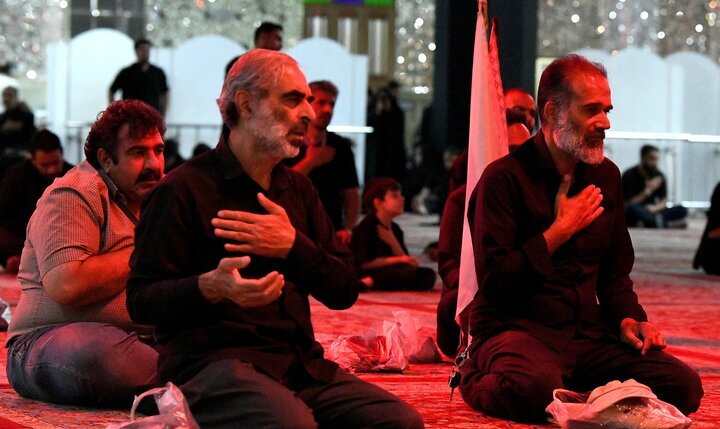 گزارش تصویری/ مراسم عزاداری دهه سوم ماه محرم در حرم حضرت عبدالعظیم(ع)