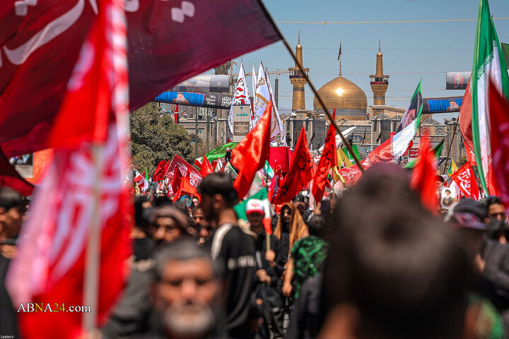 تشییع پیکر مطهر رهبر شهید انقلاب در مشهد مقدس