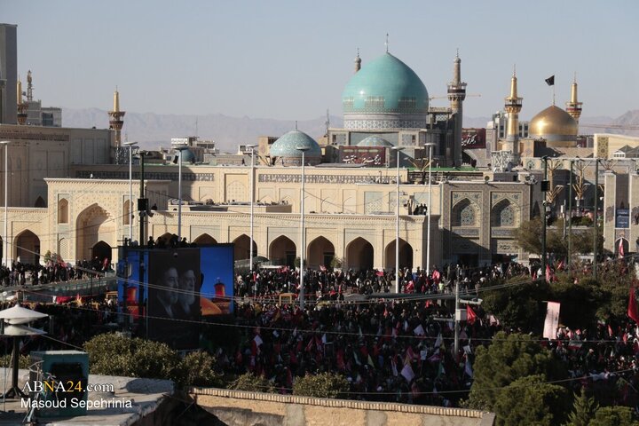 تشییع پیکر مطهر رهبر شهید انقلاب در مشهد مقدس