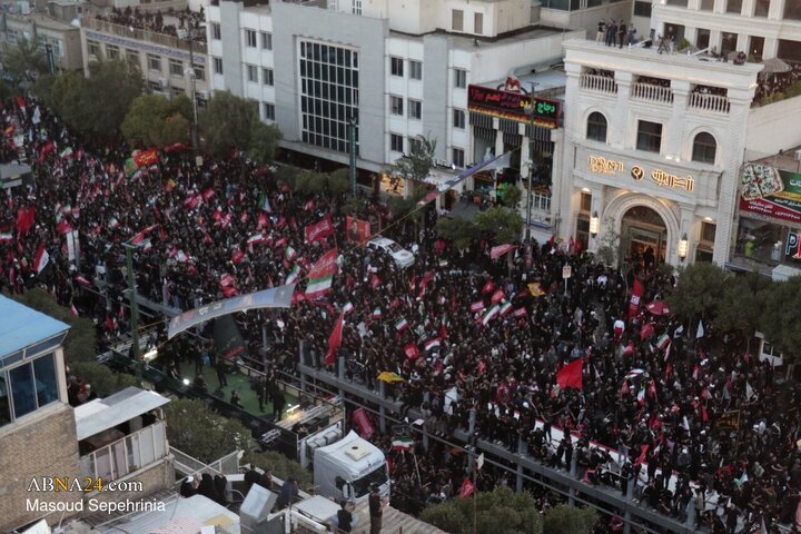 تشییع پیکر مطهر رهبر شهید انقلاب در مشهد مقدس