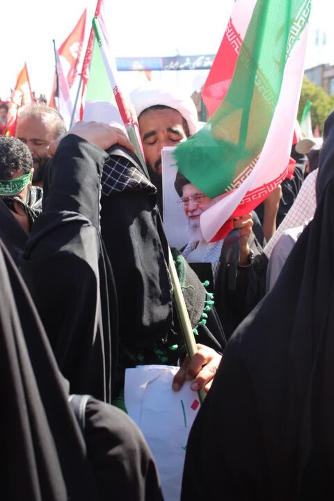 اشک، عزا، حماسه در مشهدالرضا