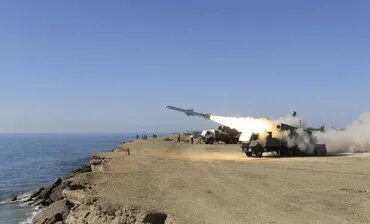 IRGC ataca infraestrutura estratégica dos EUA no Kuwait e no Bahrein em resposta à mais recente agressão