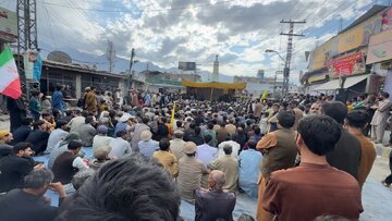 مشہد میں تشییع کے ساتھ ساتھ اسکردو میں بھی رہبرِ شہید کو پُرعقیدت الوداع