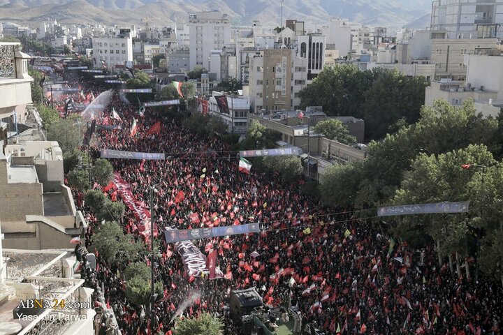 نگاه از آسمان به امواج امت خامنه‌ای شهید