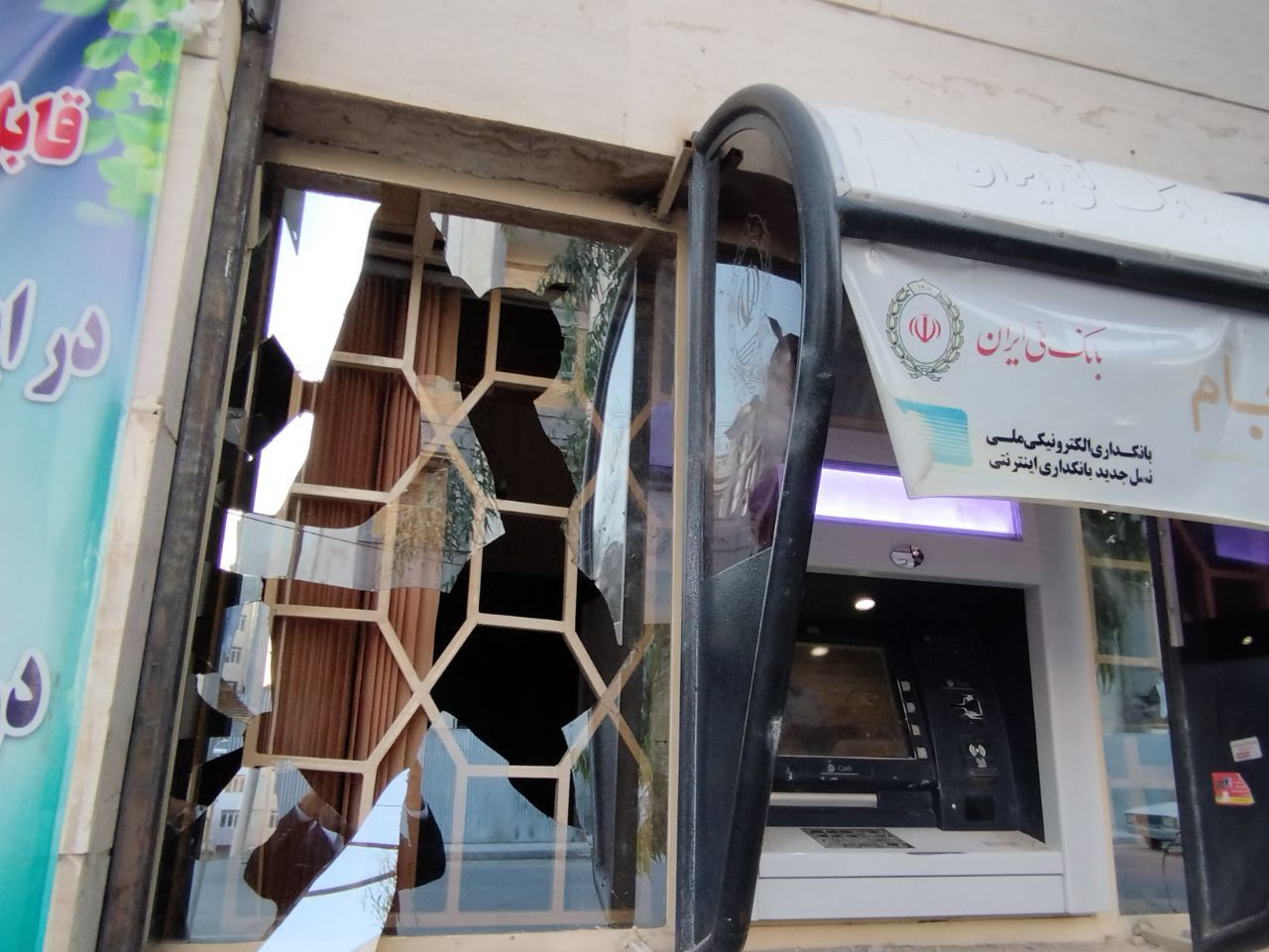 دستگیری تعدادی از عوامل تخریب اموال شهروندان در شهر زاهدان 