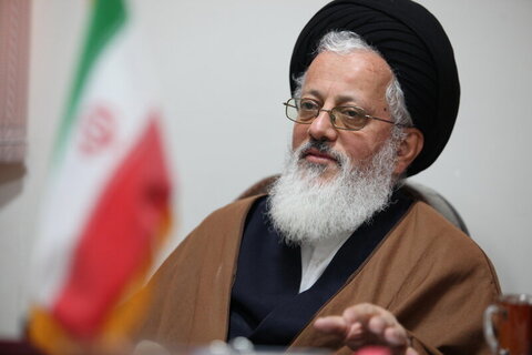 دیدار مسئولان کنگره علامه ملاعبدالله بهابادی یزدی با نماینده مقام معظم رهبری در عراق