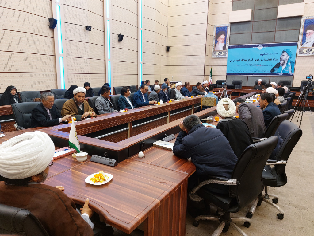 Martyr Abdul-Ali Mazari was an active person, figure who trained in seminary: Salehi