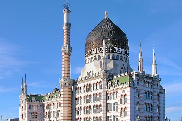 Man arrested in Germany’s Dresden for trying to set mosque on fire