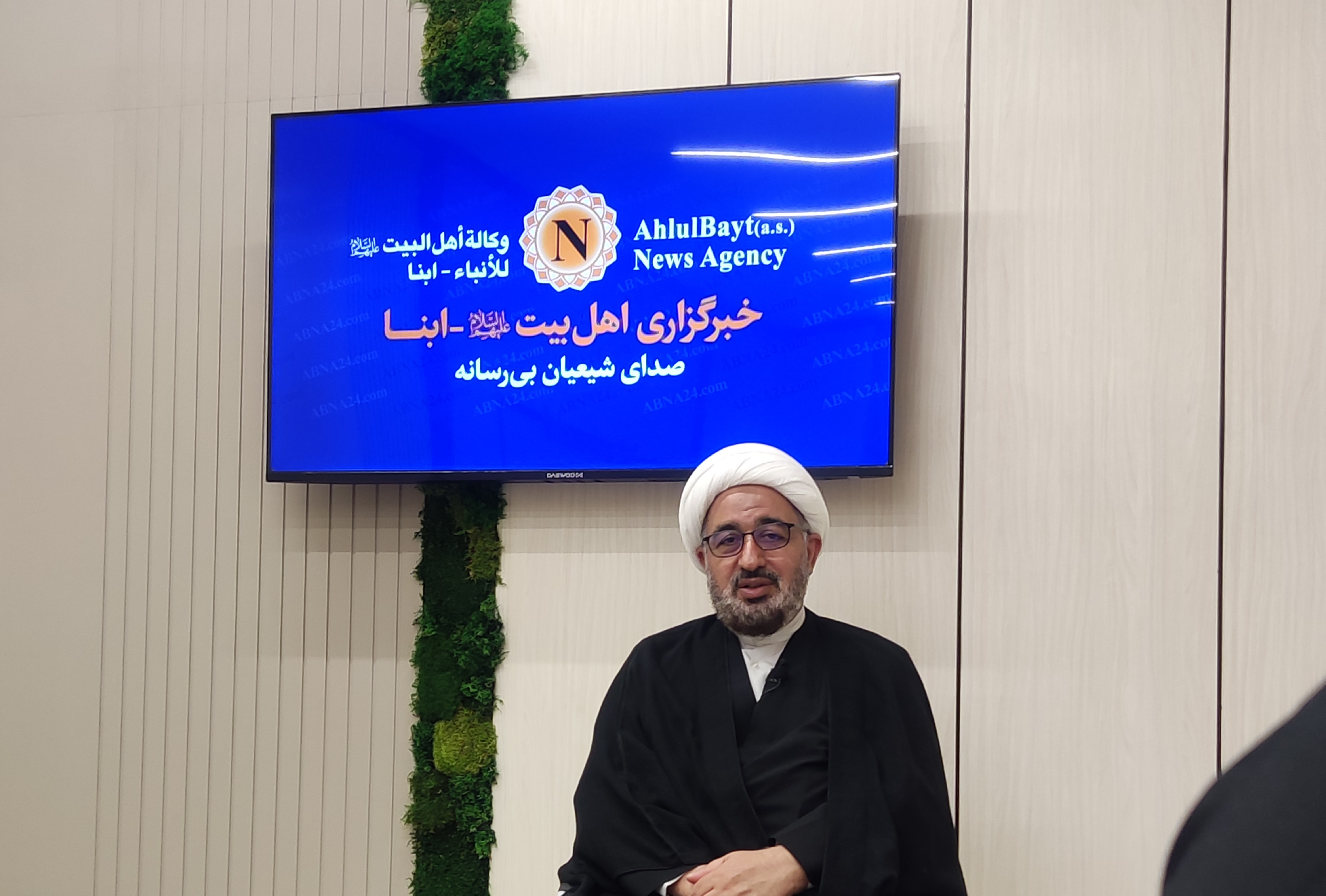 تشریح جریان‌های فکری حاکم و وضعیت شیعیان اندونزی در گفت‌وگو با حجت‌الاسلام حکیم‌الهی/ مرکز اسلامی جاکارتا قطب معرفتی معارف اهل‌بیت(ع) در جنوب شرق آسیا است