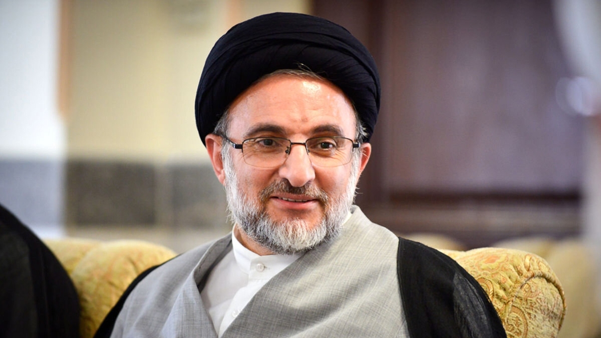 The head of Awqaf and Charitable Affairs organization told the prayers of the Central Mosque of Kampala: Muslims of Iran and Uganda have a permanent bond.