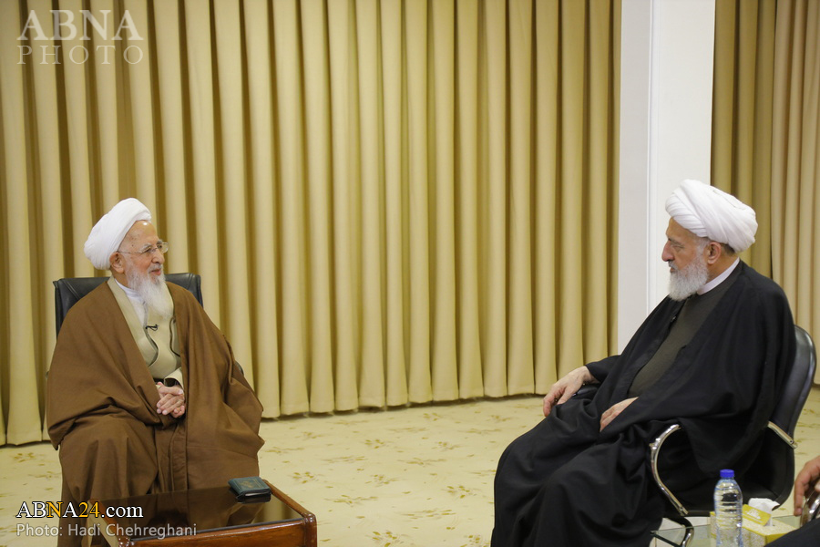 Photos: Vice Chairman of Supreme Islamic Shi'a Council of Lebanon meets with Ayatollah Javadi Amoli