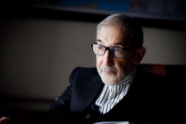 Leader's Adviser: Radical minority establishment in Syria alarming for region