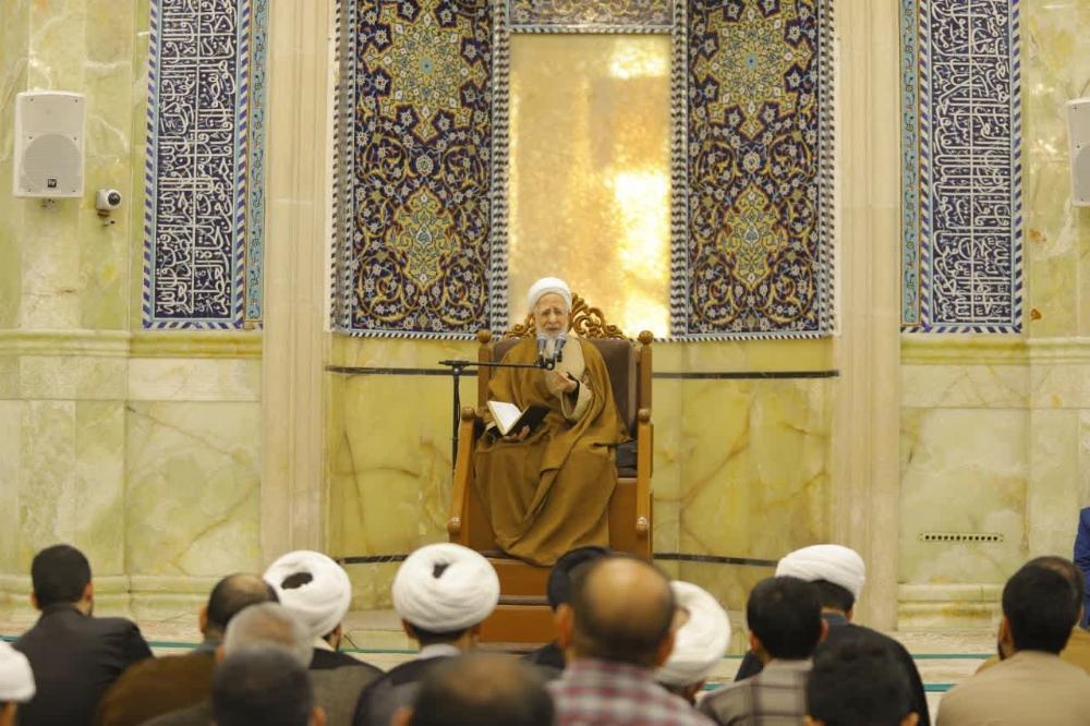 آیت‌الله جوادی آملی: ذکر الله آن است که انسان را از ماسوای خدا دور کند