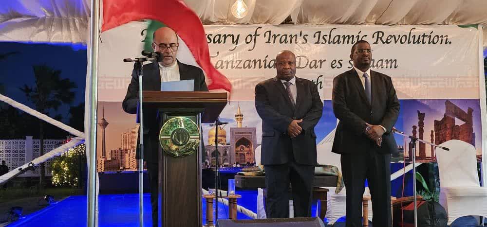 مراسم بزرگداشت سالگرد پیروزی انقلاب اسلامی ایران در تانزانیا/ لغو روادید ایران برای شهروندان تانزانیا بزودی اجرایی می‌شود