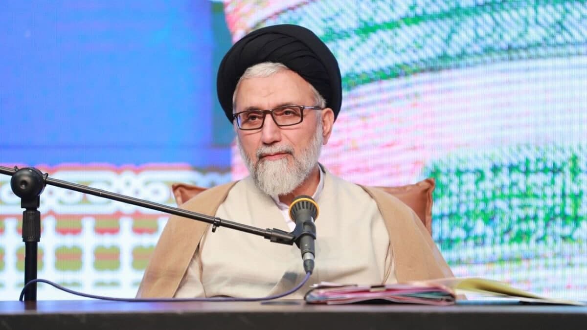 وزیر اطلاعات: شهیدان راه پرفراز و نشیب امنیت را برای ما به ارمغان گذاشتند