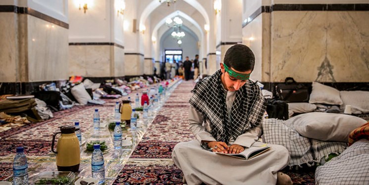 مشارکت قریب به ۳۵۰۰ نفر در مراسم اعتکاف شهرستان رشت