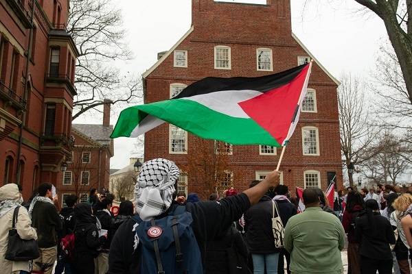 Muslim & Palestinian students complaint against Harvard University for harassment, intimidation