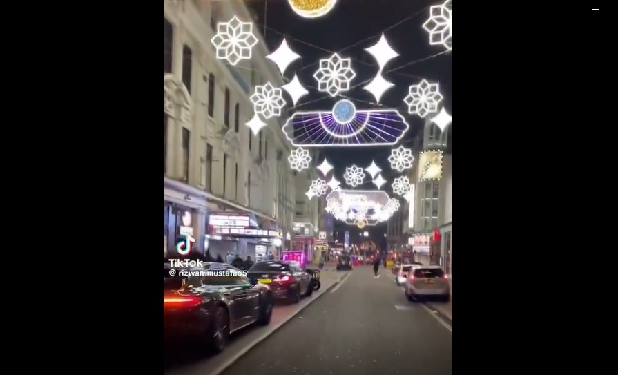 ویدیو | چراغانی‌ شروع ماه رمضان در لندن