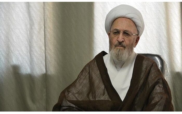 دیدگاه آیت‌الله سبحانی درباره تعطیلی شنبه