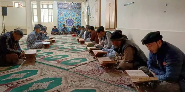 آغاز جزء خوانی رمضانی قرآن کریم در مراکز مذهبی شهر کویته پاکستان 