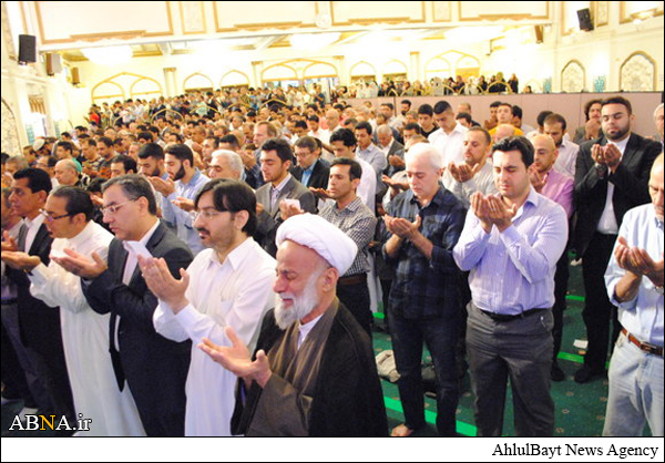 اقامه نماز عید سعید فطر در لندن + تصاویر