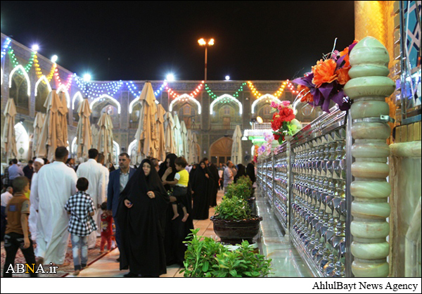 حرم امام علی(ع) در شب میلاد شاه خراسان + تصاویر