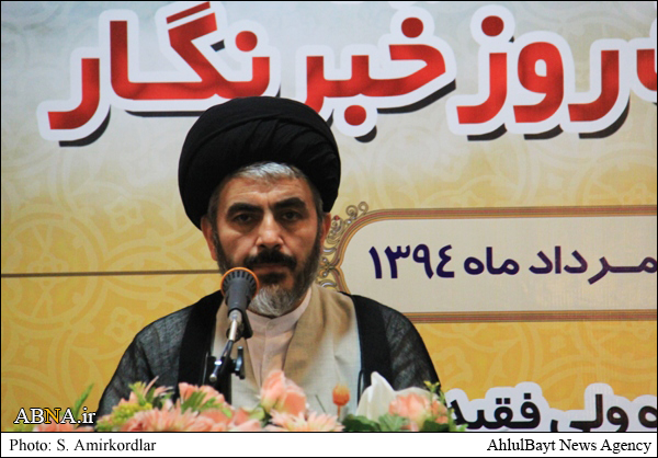 نباید از رسالت خبررسانی در جهت مخالف اهداف اسلامی بهره برد