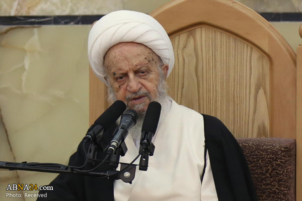 آیت الله مکارم شیرازی: کشور به «انقلاب اقتصادی» نیاز دارد/ خصوصی‌سازی به شعار تبدیل شده است