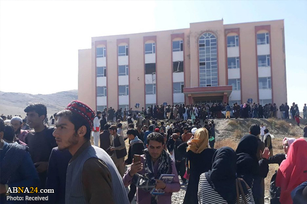 انفجار در دانشكده زبان و ادبيات دانشگاه غزنى افغانستان + تصاویر
