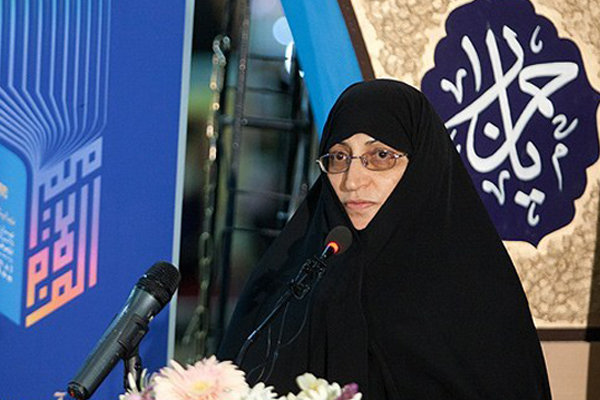 افتخاری: حضرت خدیجه(س) مادر همه ائمه معصومین(ع) بود/ مشارکت 14 نهاد ایرانی و بین المللی و ارسال بیش از 100 عنوان مقاله به کنگره