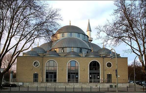 اعتراض مسلمانان آلمان به توقف پروژه ساخت مسجد
