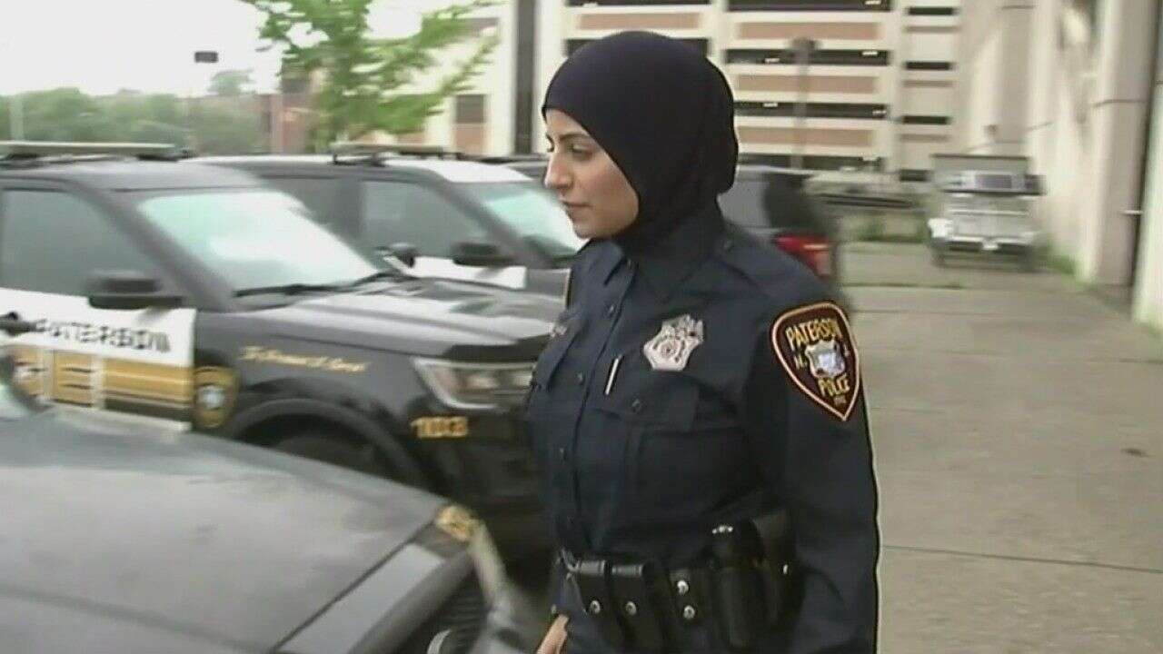 استفاده از پلیس محجبه در فنلاند
